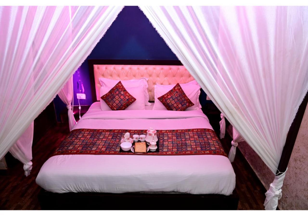 Hotel Krishna Pride