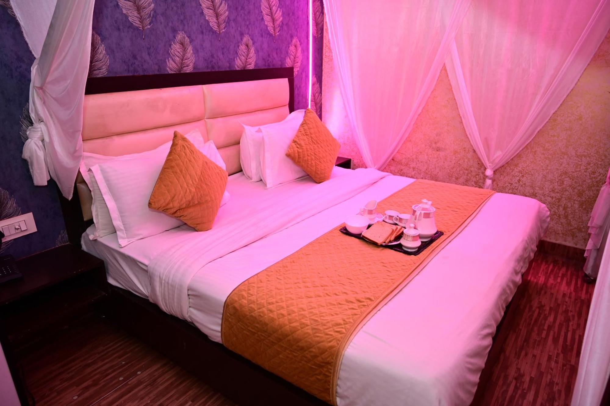 Hotel Krishna Pride